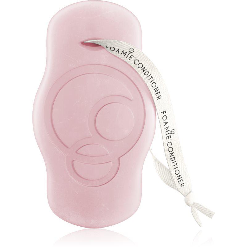 Foamie Hibiskiss tuhý kondicionér pre poškodené vlasy 