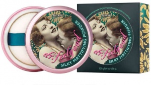 Benefit Dr Feelgood Silky Mattifying Shine Control Loose Face Powder
